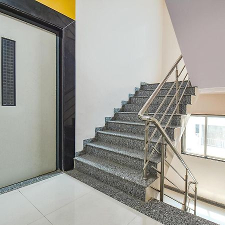 Fabhotel Skylight Studio Rooms - Nr Mcf Camp Пюн Екстериор снимка