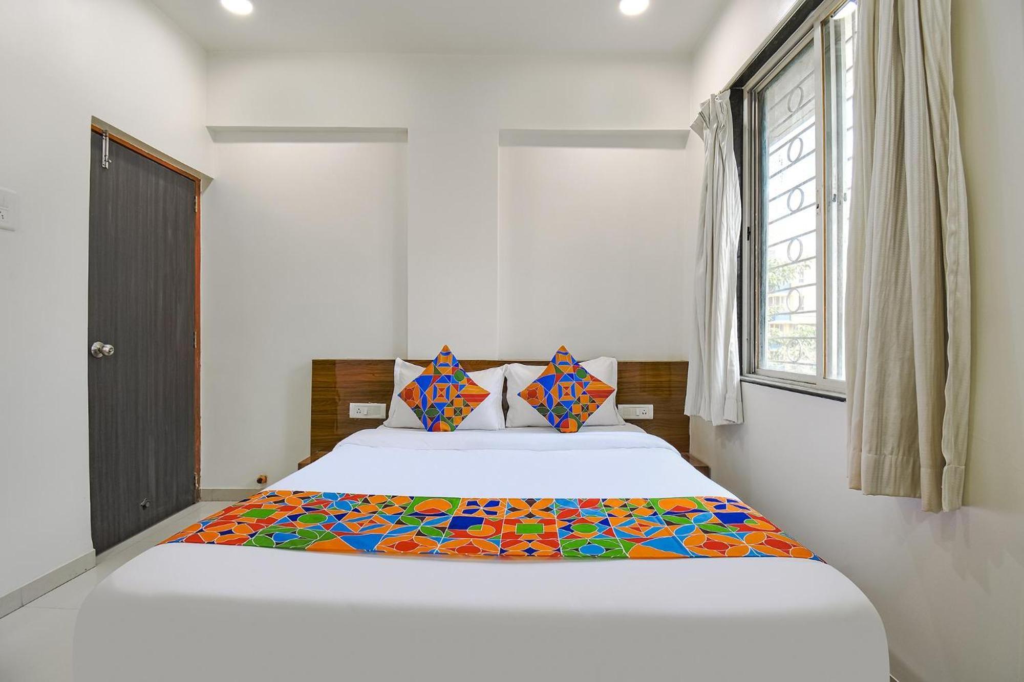 Fabhotel Skylight Studio Rooms - Nr Mcf Camp Пюн Екстериор снимка